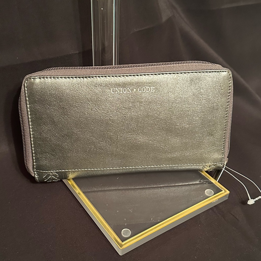 🩶Union Code Silver Genuine Leather RFID Protected Women's Wallet🩶
